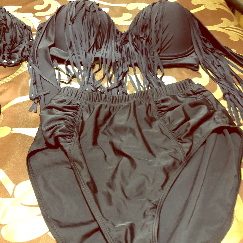 Bathing suit